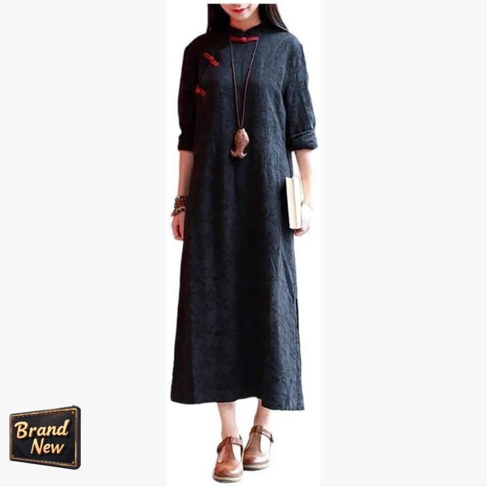 Traditional Chinese Cheongsam Dress with Frog Buttons and Floral Embroidery